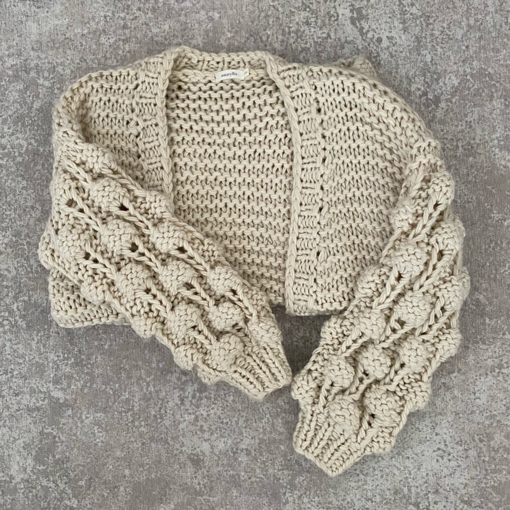Amaryllis Cream Bubble Sleeve Cardigan (XS/S)